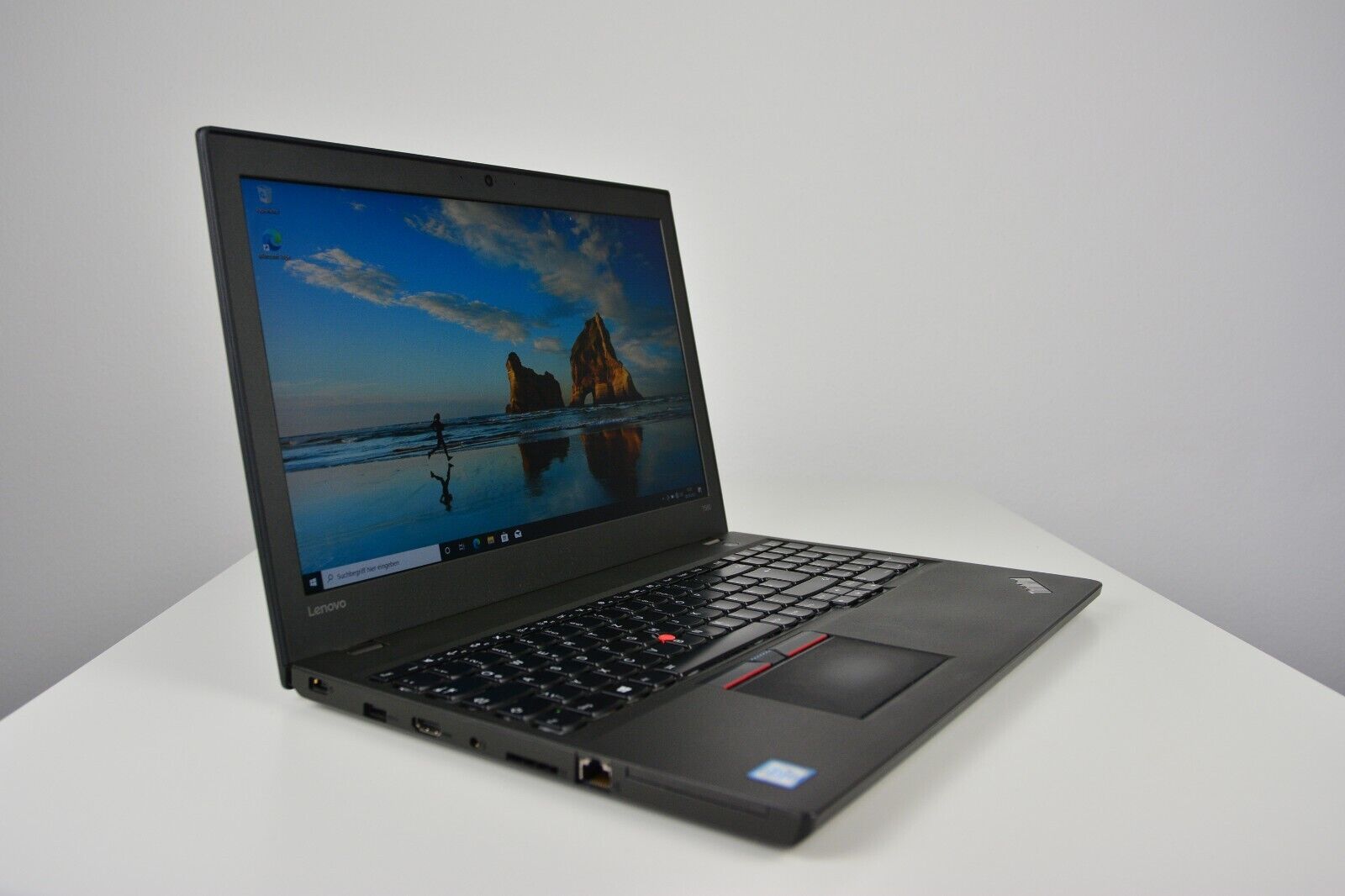 Lenovo ThinkPad T560| 15,6 Zoll | 256GB SSD | Intel i5 6300U 2,40 GHz | Defekt